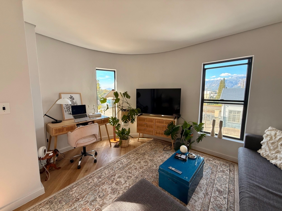 1 Bedroom Property for Sale in Paarl South Western Cape